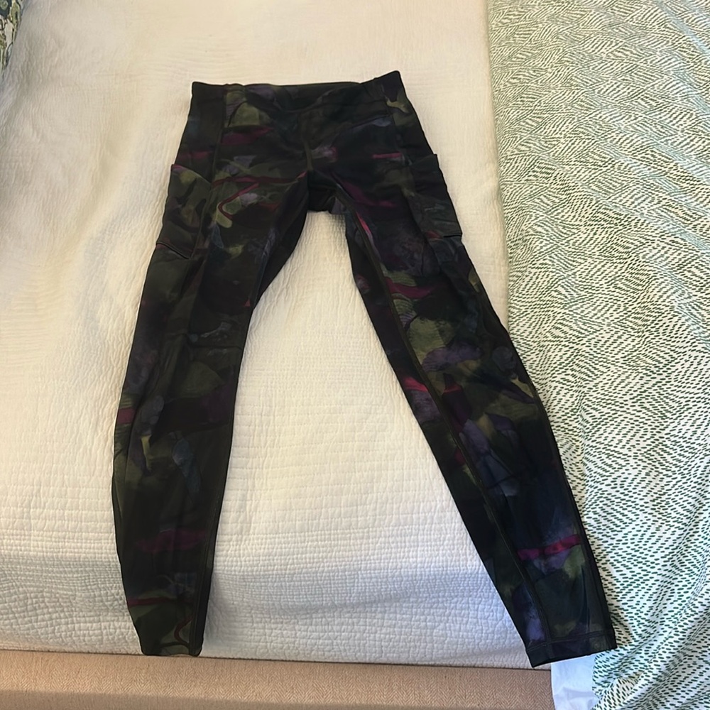 Lululemon Patterned Speed Up Leggings